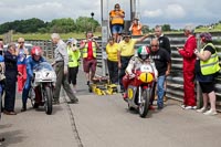 Vintage-motorcycle-club;eventdigitalimages;mallory-park;mallory-park-trackday-photographs;no-limits-trackdays;peter-wileman-photography;trackday-digital-images;trackday-photos;vmcc-festival-1000-bikes-photographs